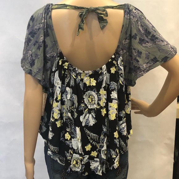 Free People black & green cold shoulder floral top - Picture 6 of 15